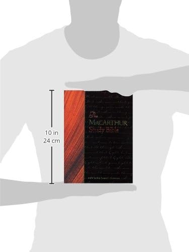 The MacArthur Study Bible: New King James Version by John MacArthur