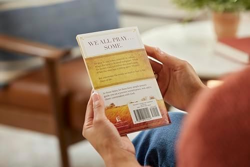 Pocket Prayers: 40 Simple Prayers that Bring Peace and Rest – The Perfect Christian Devotional Prayer and Scripture Gift (Pocket Prayers with Max Lucado) by Max Lucado