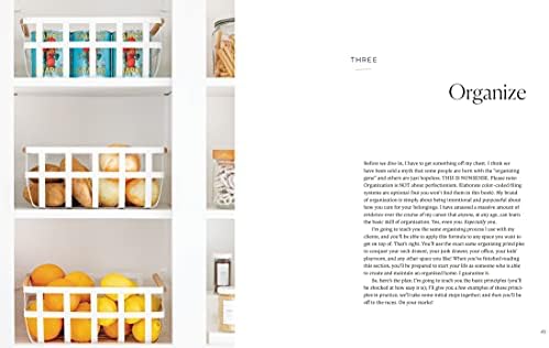 Minimalista: Your Step-by-Step Guide to a Better Home, Wardrobe, and Life by Shira Gill
