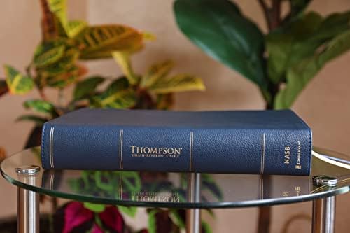 NASB, Thompson Chain-Reference Bible, Large Print, Leathersoft, Navy, 1995 Text, Red Letter, Thumb Indexed, Comfort Print by Zondervan