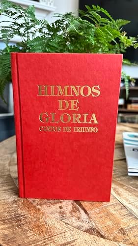 Himnos de Gloria Cantos de Triunfo by Vida