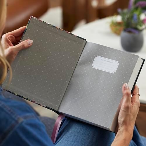 NKJV, Journal the Word Bible: Reflect, Journal or Create Art Next to Your Favorite Verses (Cloth over Board, Blue Floral, Red Letter, Comfort Print): Reflect, Journal, or Create Art Next to Your Favorite Verses by Thomas Nelson