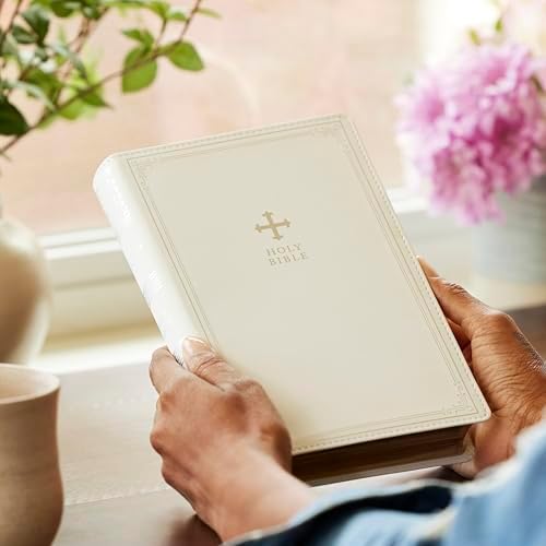 NRSV Catholic Edition Gift Bible, White Leathersoft (Comfort Print, Holy Bible, Complete Catholic Bible, NRSV CE): Holy Bible by Catholic Bible Press