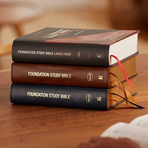 NKJV, Foundation Study Bible, Large Print, Leathersoft, Blue, Red Letter, Thumb Indexed, Comfort Print: Holy Bible, New King James Version by Thomas Nelson