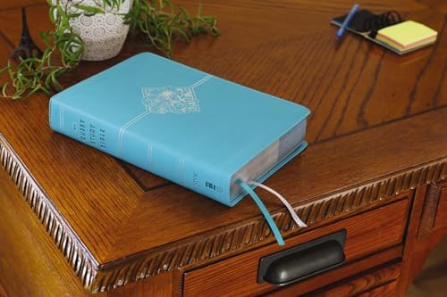 NIV, Quest Study Bible, Leathersoft, Teal, Comfort Print: The Only Q and A Study Bible by Zondervan