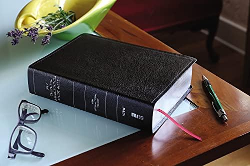 NIV, Cultural Backgrounds Study Bible (Context Changes Everything), Bonded Leather, Black, Red Letter, Thumb Indexed: Bringing to Life the Ancient World of Scripture by Zondervan