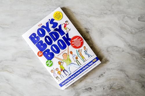 The Boy's Body Book (Fifth Edition): Everything You Need to Know for a Healthy, Happy YOU! (Boys & Girls Body Books) by Kelli Dunham