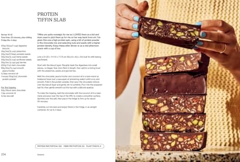 Soph's 30 in 30 Plant Kitchen: Delicious plant-based recipes with 30g of protein in 30 minutes or less From the Sunday Times Bestselling author by Sophie Macfie