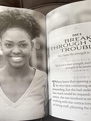 Women of Color Daily Devotional Fall #2 Edition by Various writers at Urban Spirit! Publishing and Media Company
