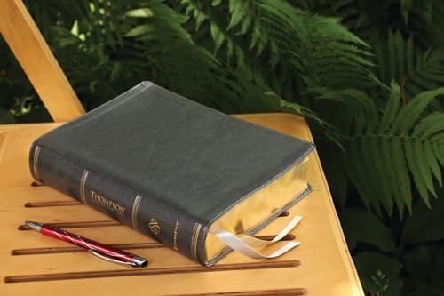 ESV, Thompson Chain-Reference Bible, Leathersoft, Gray, Red Letter, Thumb Indexed by Zondervan