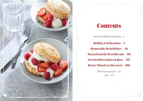 Betty Crocker Found Recipes: Beloved Vintage Recipes Worth Sharing―The Heartwarming Cookbook with Classic Recipes and Vintage Charm, Rediscover Treasures from Betty Crocker's Kitchen by Betty Crocker