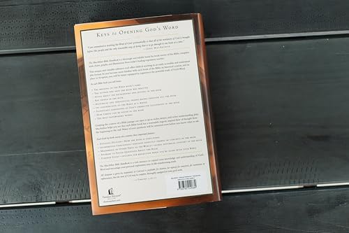 The MacArthur Bible Handbook: The Ultimate Book-By-Book Survey of the Bible, Including Charts, Graphs, and Illustrations by John F. MacArthur