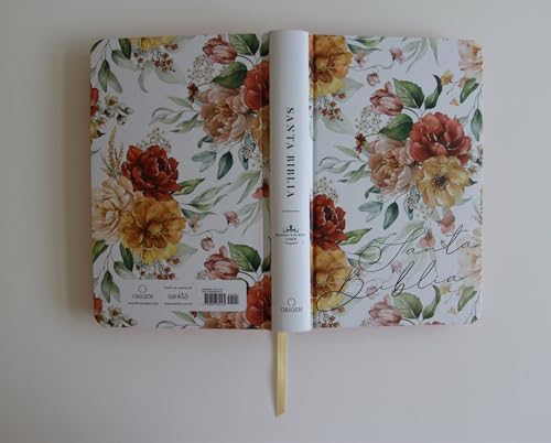 Biblia RVR 1960 letra grande tamaño manual, HC, flores rosadas y cantos pintados / Spanish Bible RVR 1960 Handy Size Large Print with flowers and sprayed edge (Spanish Edition) by Reina Valera Revisada 1960