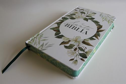 Biblia RVR 1960 letra grande tamaño manual, tapa dura con flores blancas y cantos pintados / Spanish Bible RVR 1960 Handy Size white flowers sprayed edges (Spanish Edition) by Reina Valera Revisada 1960