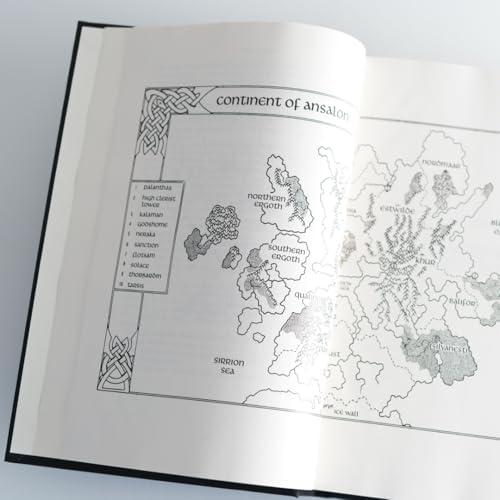 Dragonlance Chronicles by Margaret Weis