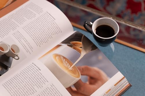 The World Atlas of Coffee 3rd edition: From beans to brewing – coffees explored, explained and enjoyed by James Hoffmann