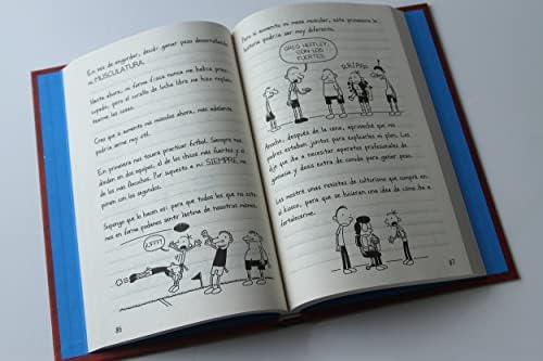 Un renacuajo / Diary of a Wimpy Kid (Diario Del Wimpy Kid) (Spanish Edition) by Jeff Kinney
