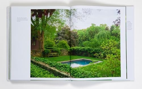 A Moment in Time: Designing a Country Garden by Kathryn Herman