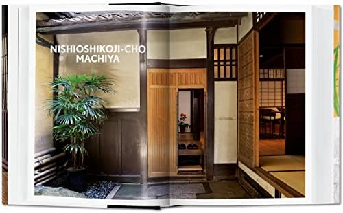 Living in Japan: 45th Ed. (45th Edition) (Multilingual Edition) by Alex Kerr