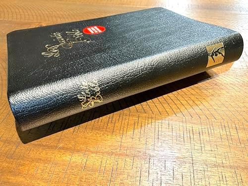 French Bible LSV Large Print Indexed Black - Bible française Louis Segond Gros Caractères Noir indexé by CLC Editions