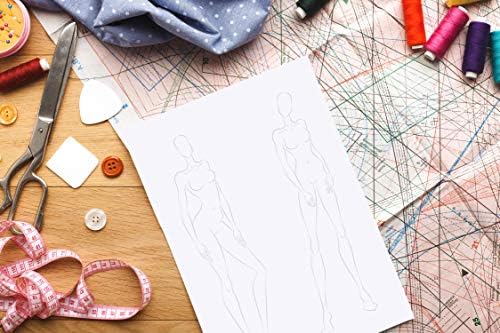 Fashion Sketchbook Figure Template: 430 Large Female Figure Template for Easily Sketching Your Fashion Design Styles and Building Your Portfolio by Lance Derrick