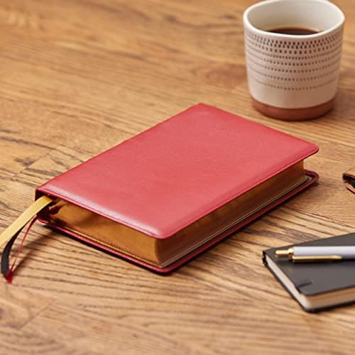 KJV Holy Bible: Large Print Single-Column with 43,000 End-of-Verse Cross References, Red Goatskin Leather, Premier Collection, Personal Size, Red Letter: King James Version by Thomas Nelson