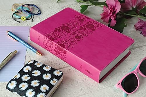 NIrV, Holy Bible, Large Print, Leathersoft, Pink by Zondervan