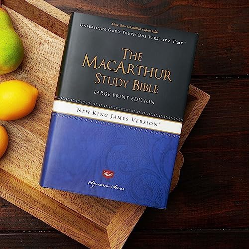 NKJV, MacArthur Study Bible, Large Print, Hardcover: Unleashing God's Truth One Verse at a Time (Holy Bible, New King James Version) by Thomas Nelson