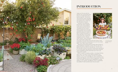 Vibrant Harvest: Cultivating a Kaleidoscope of Colors in Your Vegetable Garden with Heirlooms, Modern Hybrids, and More by Sandra Mao