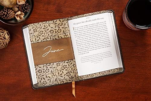 I Hear His Whisper: Encounter God's Heart for You, 365 Daily Devotions (The Passion Translation) (Imitation Leather) – Daily Messages of God's Love, Perfect Gift for Friends, Family, Birthdays, Holidays, and More. by Brian Simmons