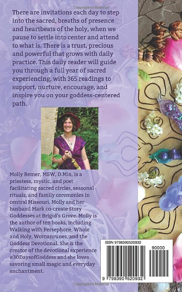 365 Days of Goddess: a daily devotional companion for sacred experiencing and everyday magic (Goddess Devotional) by Molly M Remer