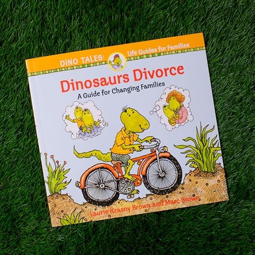 Dinosaurs Divorce (Dino Tales: Life Guides for Families) by Marc Brown