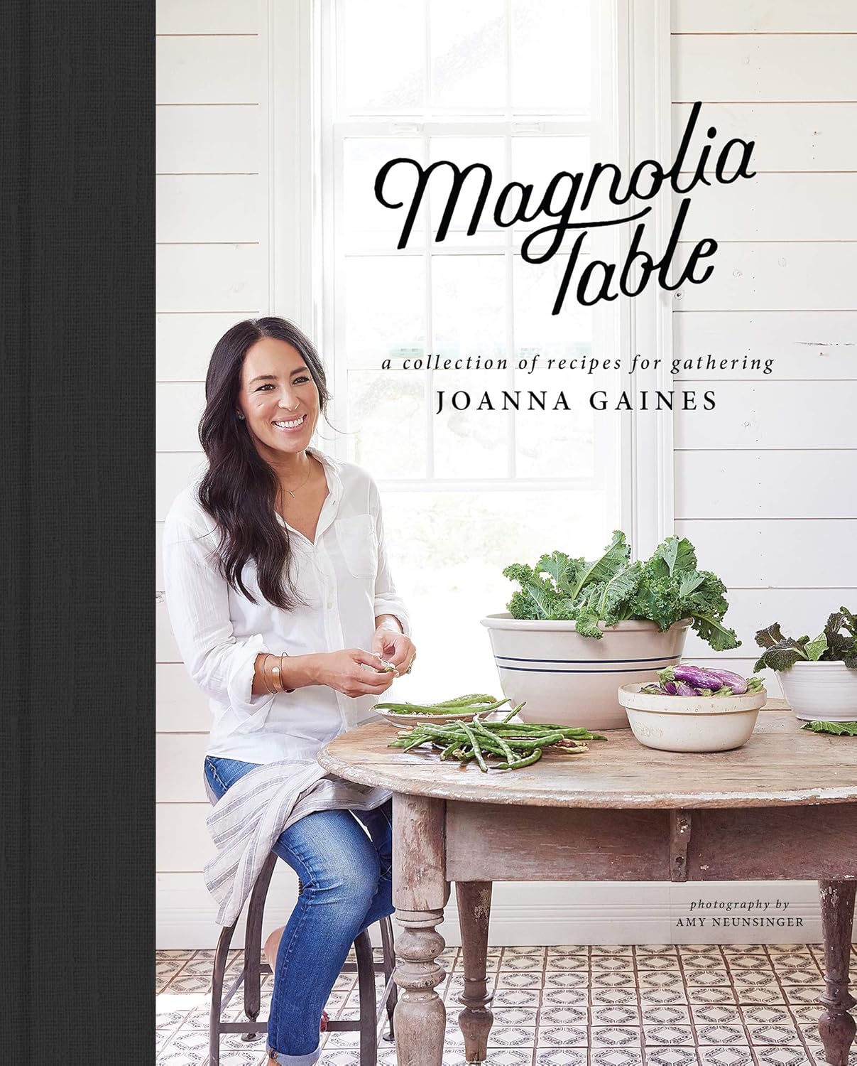 Magnolia Table by Joanna Gaines
