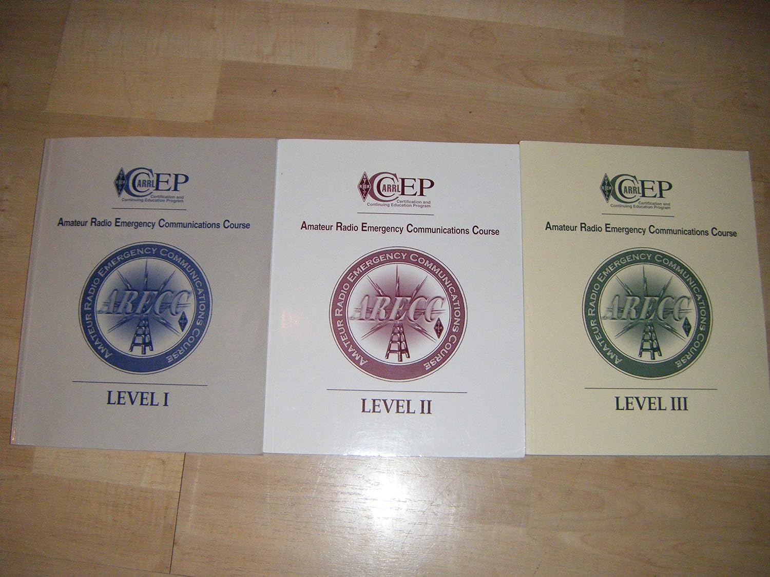The Amateur Radio Emergency Communications Course, Level 1 by American Radio Relay League