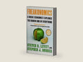 Freakonomics: A Rogue Economist Explores the Hidden Side of Everything by Steven D. Levitt | barcode:9780060731328 | source:'9780060731328-right-three-quarter.jpg