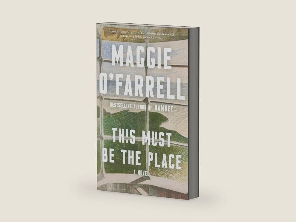 This Must Be the Place: A Novel (Vintage Contemporaries) by Maggie O'Farrell | barcode:9780345804723 | source:'9780345804723-right-three-quarter.jpg