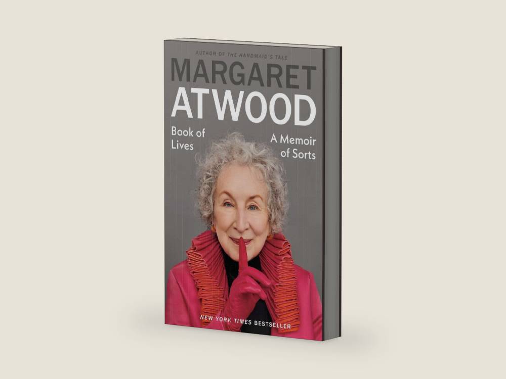 Book of Lives: A Memoir of Sorts by Margaret Atwood | barcode:9780385547512 | source:'9780385547512-right-three-quarter.jpg