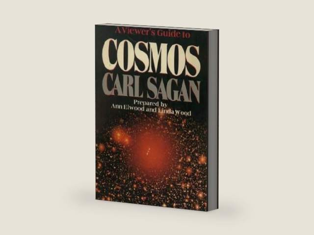 A viewer's guide to Cosmos, Carl Sagan by Ann Elwood | barcode:9780394326870 | source:'9780394326870-right-three-quarter.jpg