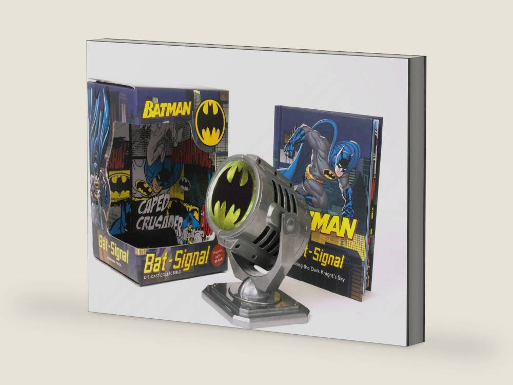 Batman: Metal Die-Cast Bat-Signal by Running Press | barcode:9780762462162 | source:'9780762462162-right-three-quarter.jpg