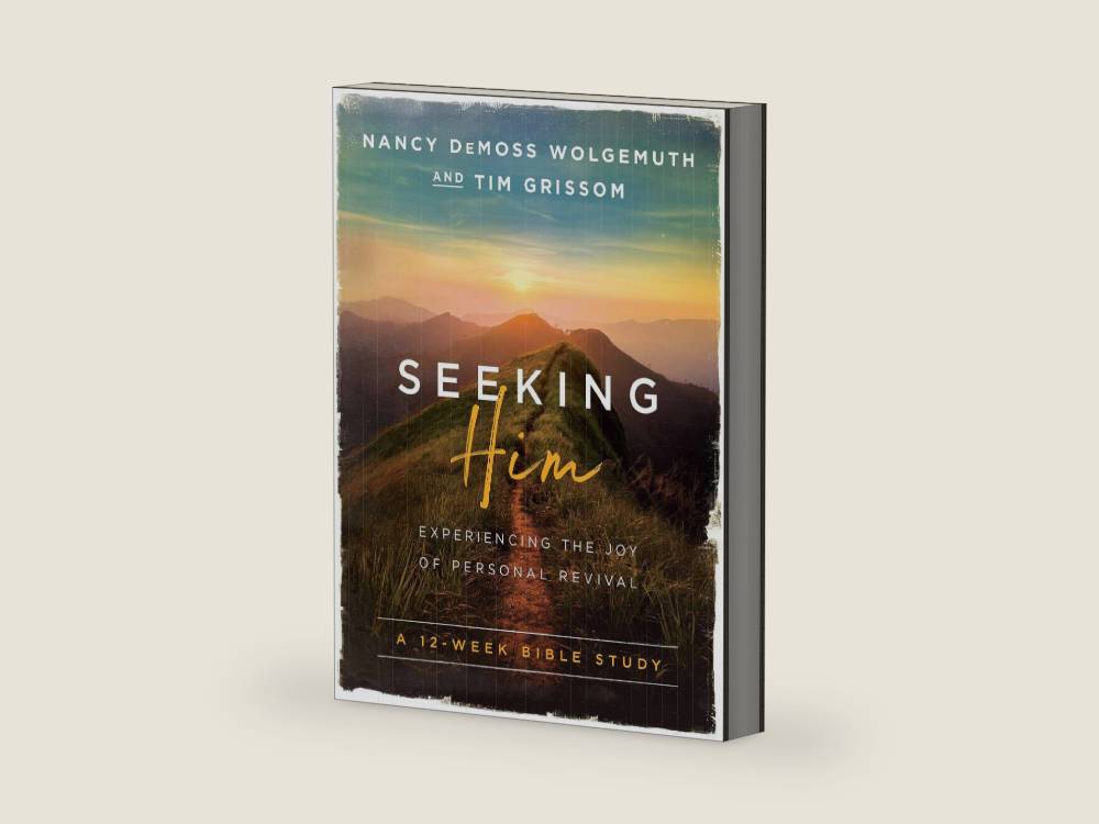 Seeking Him: Experiencing the Joy of Personal Revival by Nancy DeMoss Wolgemuth | barcode:9780802414564 | source:'9780802414564-right-three-quarter.jpg
