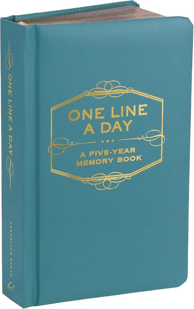 One Line A Day: A Five-Year Memory Book (5 Year Journal, Daily Journal, Yearly Journal, Memory Journal) by Chronicle Books | barcode:9780811870191 | source:'9780811870191.jpg