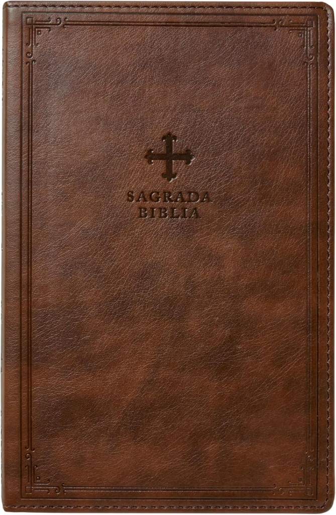 Biblia Católica, Tamaño personal, Leathersoft, Café, Comfort Print (Spanish Edition) by Editorial Católica | barcode:9780829774443 | source:'9780829774443.jpg