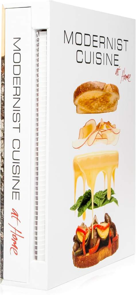 Modernist Cuisine at Home by Nathan Myhrvold | barcode:9780982761014 | source:'9780982761014.jpg