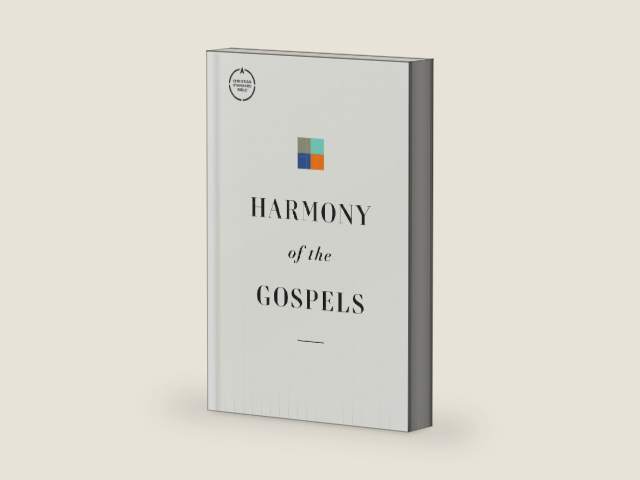 CSB Harmony of the Gospels, Hardcover, Black Letter, Parallel Format, Articles, Study Notes, Commentary, Easy-to-Read Type by Steven L. Cox | barcode:9781087768465 | source:'9781087768465-right-three-quarter.jpg