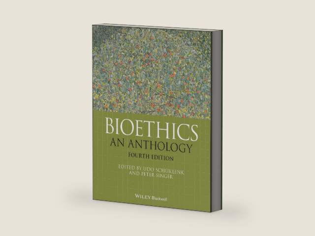 Bioethics: An Anthology (Blackwell Philosophy Anthologies) by Udo Schüklenk | barcode:9781119635116 | source:'9781119635116-right-three-quarter.jpg