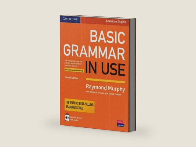 Basic Grammar in Use Student's Book with Answers and Interactive eBook by Raymond Murphy | barcode:9781316646731 | source:'9781316646731-right-three-quarter.jpg