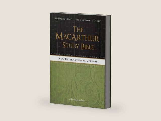 NIV, MacArthur Study Bible: Unleashing God's Truth One Verse at a Time (Holy Bible, New American Standard Bible) (Signature) by Thomas Nelson | barcode:9781401679064 | source:'9781401679064-right-three-quarter.jpg
