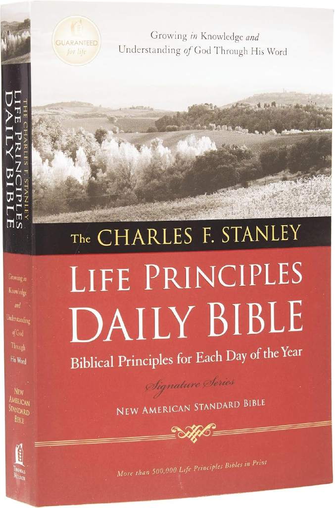 NASB, The Charles F. Stanley Life Principles Daily Bible, Paperback, 1995 Text: Holy Bible, New American Standard Bible by Thomas Nelson | barcode:9781418548858 | source:'9781418548858.jpg