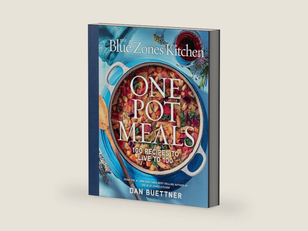 The Blue Zones Kitchen One Pot Meals: 100 Recipes to Live to 100 by Dan Buettner | barcode:9781426224126 | source:'9781426224126-right-three-quarter.jpg