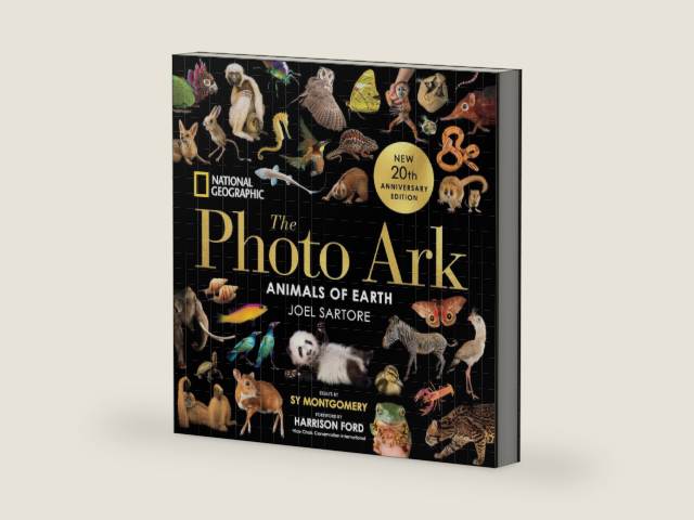 National Geographic The Photo Ark: Animals of Earth by Joel Sartore | barcode:9781426224881 | source:'9781426224881-right-three-quarter.jpg